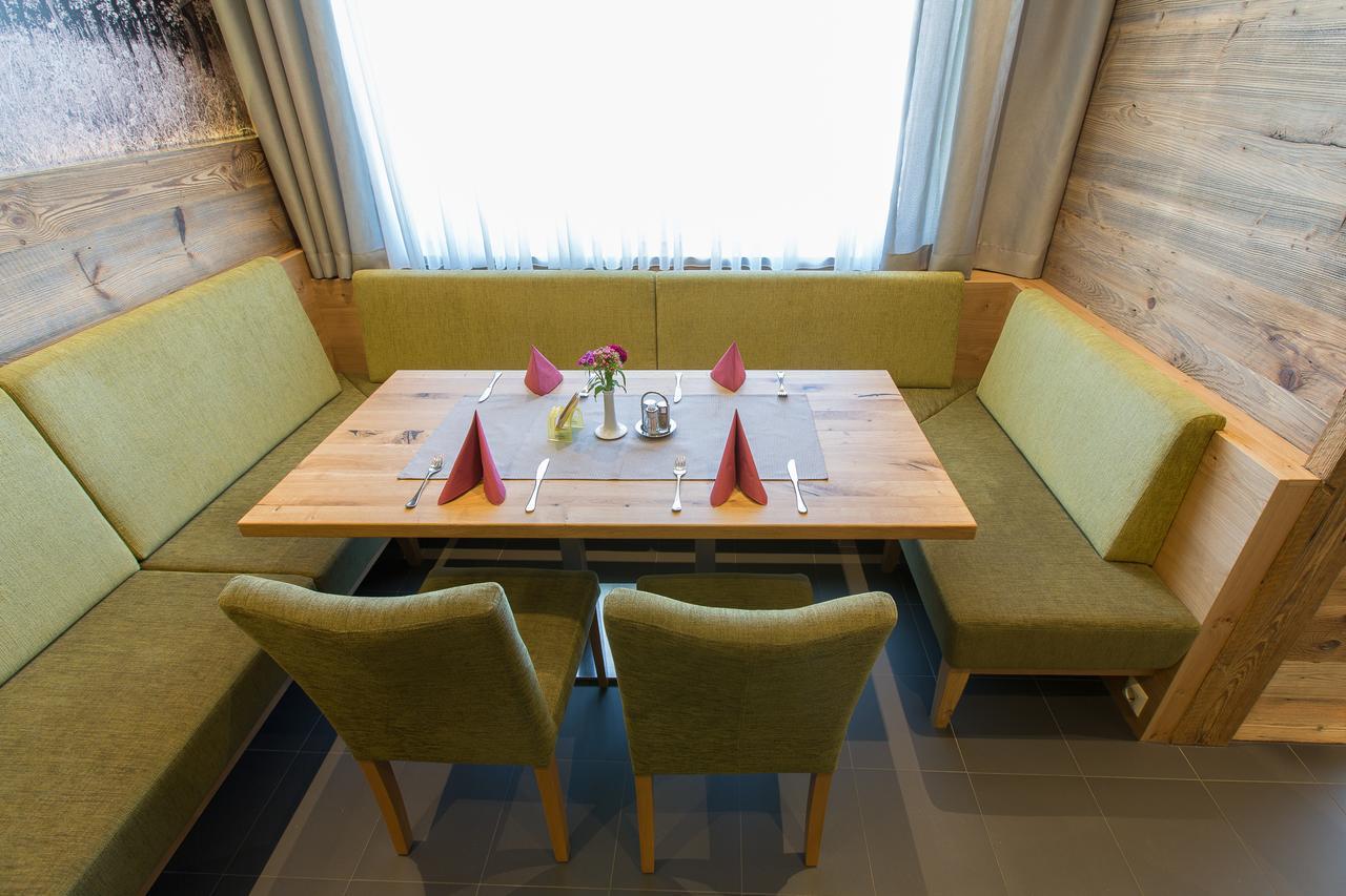 Hotel-Restaurant Schweinberger Stetten Екстериор снимка