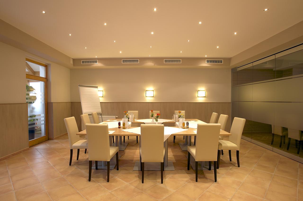 Hotel-Restaurant Schweinberger Stetten Екстериор снимка